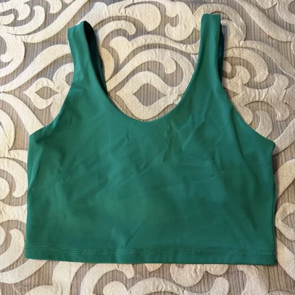 Social Tourist Kelly Green Stretch Crop Bra Tank Top Size Small EUC - Picture 1 of 8